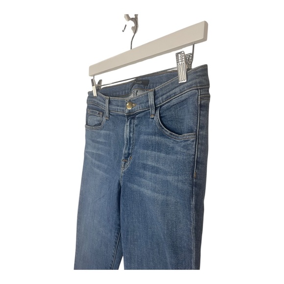 J Brand Capri‎ Mid Rise Cropped Jean - Picture 3 of 7